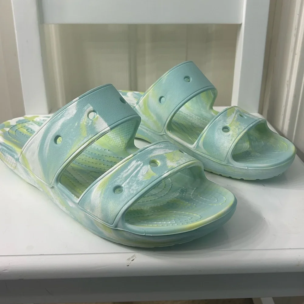 Crocs Classic Unisex Pure Water Marbled Slide Sandals Men’s 10 Women’s 12 - Picture 2 of 9